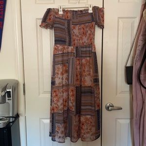 Xhileration patterned flowy midi dress